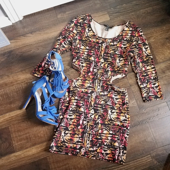 F21 Cut Out Mini Dress - Picture 3 of 4